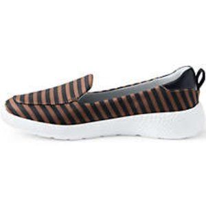 Lands End Wide Width Gatas Lightweight Comfort Slip On Shoes